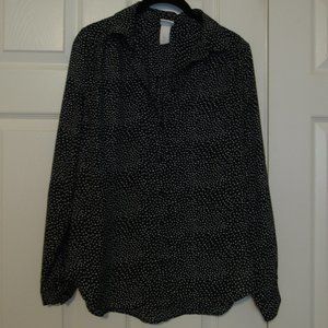 H&M Black with Polka Dots Size 4 Button Up Collared Blouse